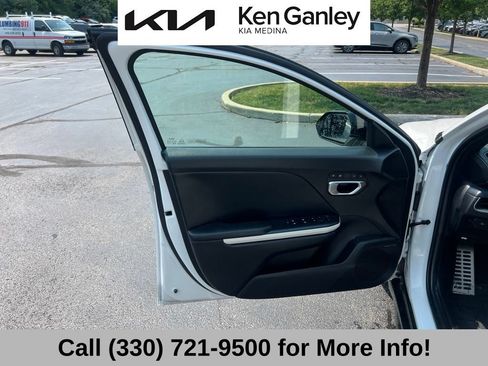 Certified 2025 Kia K4 GT-Line Turbo FWD image 24