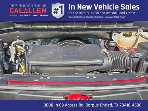 Used 2023 GMC Yukon XL SLT w/ SLT Premium Package RWD image 17
