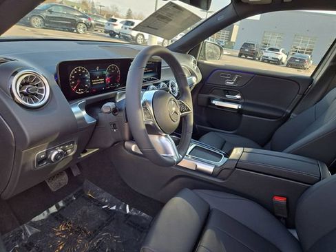 New 2026 Mercedes-Benz GLB 250 4MATIC image 24