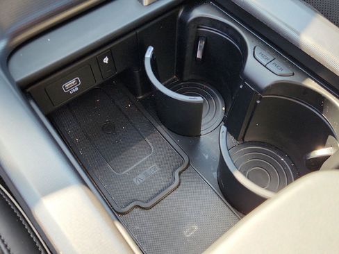 Used 2025 Hyundai Palisade AWD image 27