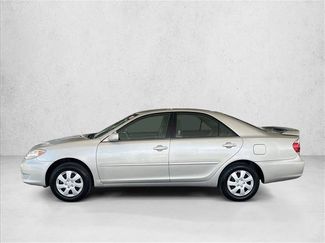 Used 2005 Toyota Camry LE FWD video 2