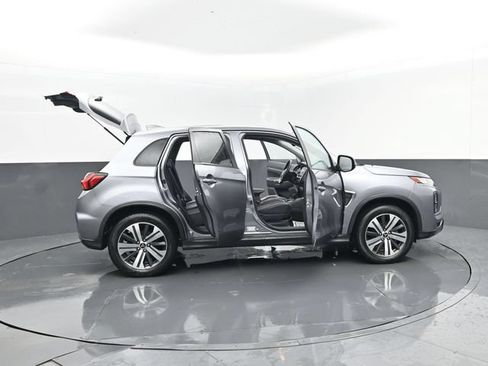 Used 2024 Mitsubishi Outlander Sport ES AWD/4WD image 28