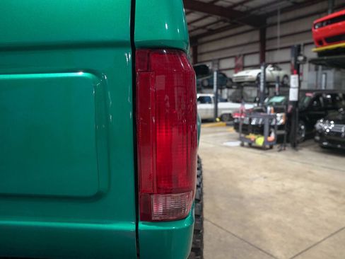 Used 1995 Ford Bronco XLT AWD/4WD image 33