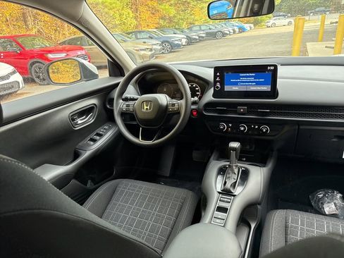 New 2026 Honda HR-V LX image 14