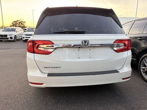 Used 2018 Honda Odyssey EX-L image 8