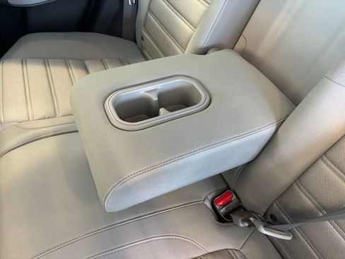 Used 2018 Honda CR-V LX image 27