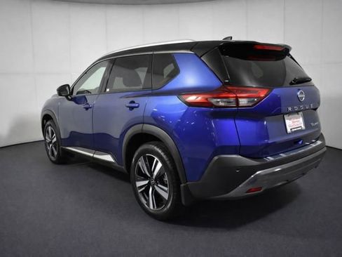 Used 2023 Nissan Rogue SL AWD/4WD image 6