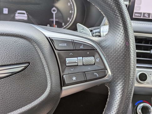 Used 2025 Genesis G70 2.5T RWD image 24
