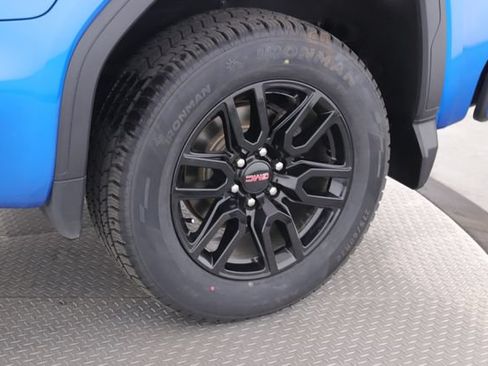 Used 2023 GMC Sierra 1500 Elevation w/ LPO, Elevation Black Package AWD/4WD image 14