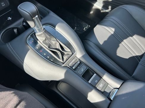 New 2026 Honda HR-V EX-L image 20