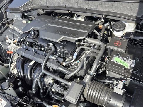 Certified 2023 Hyundai Kona SE image 18