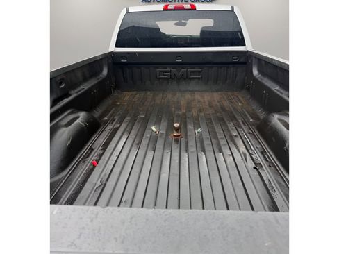 Used 2015 GMC Sierra 2500 SLE AWD/4WD image 9