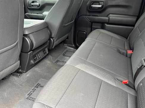 Used 2024 Chevrolet Silverado 1500 Custom Trail Boss AWD/4WD image 15