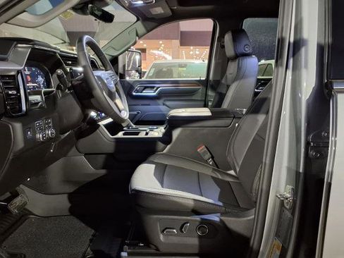 New 2026 GMC Sierra 2500 Denali w/ Denali Reserve Package image 19