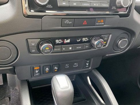 Certified 2024 Nissan Frontier SL w/ Technology Package image 30