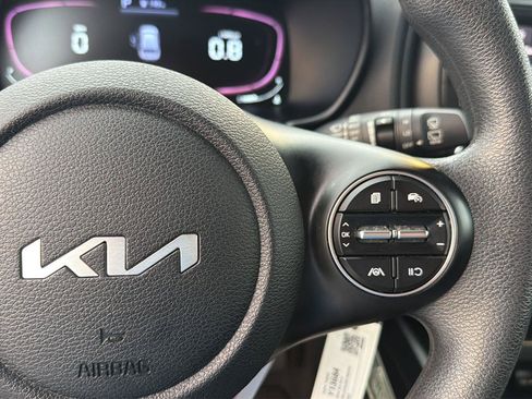 Used 2024 Kia Soul LX w/ Option Group 015 FWD image 21