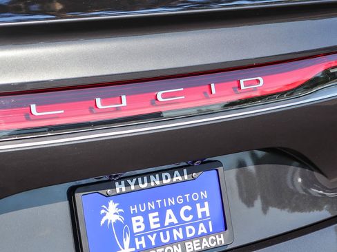 Used 2023 Lucid Air Grand Touring AWD/4WD image 10