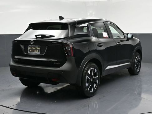 New 2026 Nissan Kicks SV w/ SV Premium Package image 4