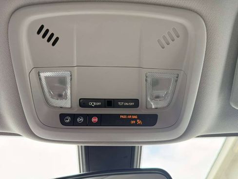 Used 2021 Chevrolet Malibu RS FWD image 33