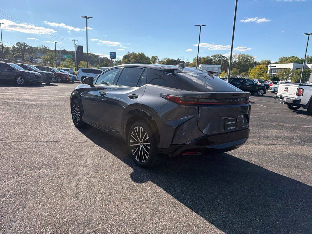 Used 2026 Lexus RZ 350e 2WD w/ Technology Package image 39