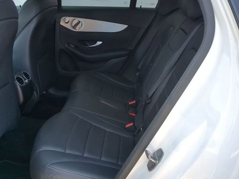 Used 2019 Mercedes-Benz GLC 300 4MATIC image 19