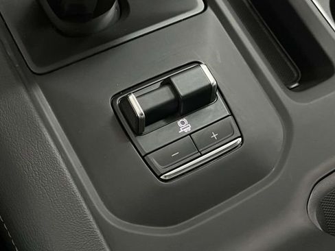 Used 2023 GMC Sierra 1500 Denali AWD/4WD image 36