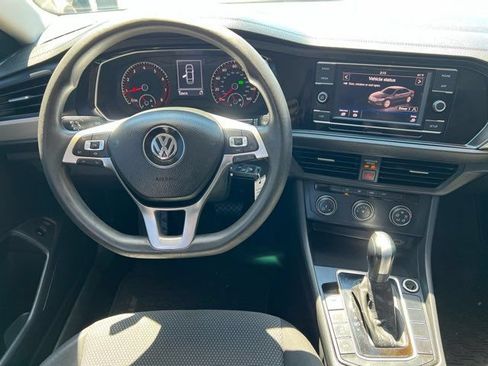 Used 2019 Volkswagen Jetta S w/ Driver Assistance Package FWD image 10