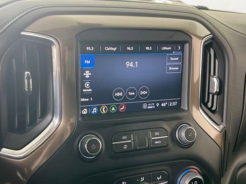 Used 2022 Chevrolet Silverado 2500 High Country w/ Z71 Off-Road Package image 14