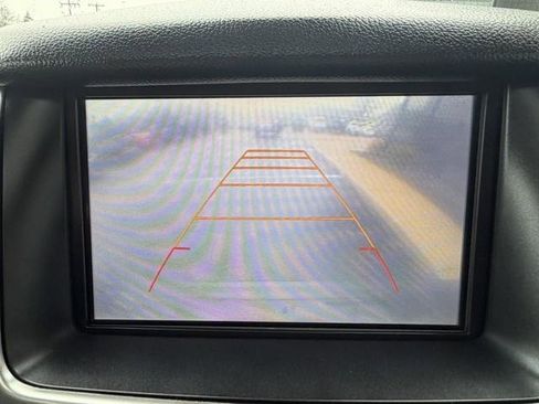 Used 2016 Chevrolet Suburban LT image 21