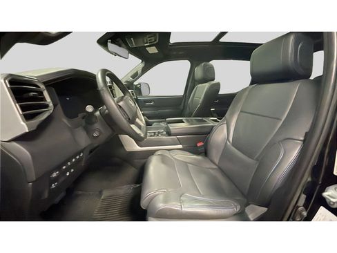 Used 2023 Toyota Tundra Platinum w/ Advanced Package AWD/4WD image 12
