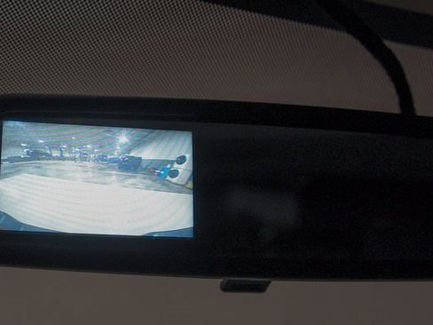 Used 2019 GMC Savana 2500 w/ Driver Convenience Package image 4