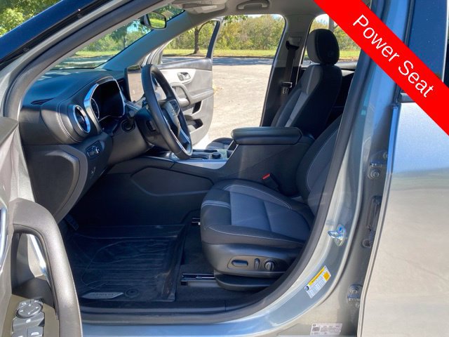 Used 2025 Chevrolet Blazer LT w/ Redline Edition FWD image 14