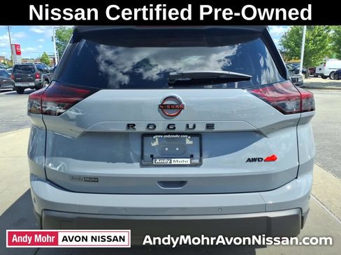 Certified 2025 Nissan Rogue SV AWD/4WD image 10