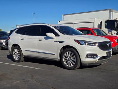 Used 2019 Buick Enclave Essence w/ LPO, Luxury Package