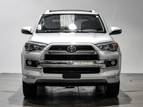 Used 2019 Toyota 4Runner Limited AWD/4WD image 7