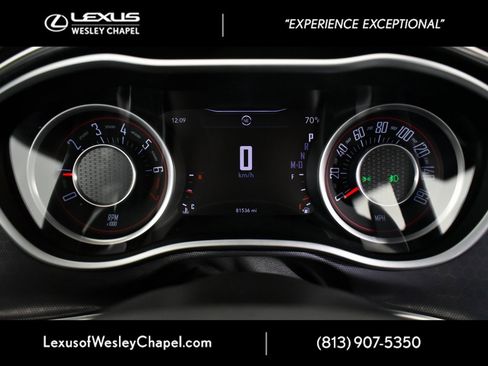 Used 2015 Dodge Challenger SXT Plus image 29