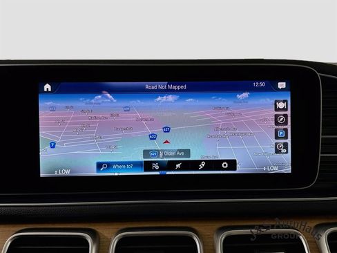 Used 2023 Mercedes-Benz GLE 450 4MATIC w/ AMG Line Exterior image 19