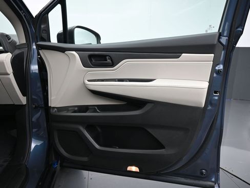 Certified 2025 Honda Odyssey EX-L image 39