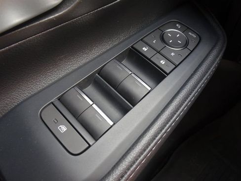 Used 2024 Toyota Grand Highlander AWD image 27
