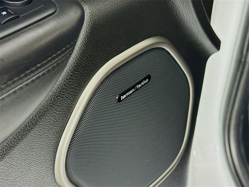 Used 2020 Jeep Grand Cherokee High Altitude image 19