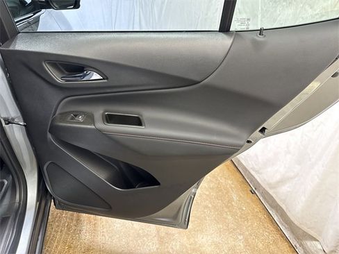 Used 2023 Chevrolet Equinox RS w/ LPO, Floor Liner Package image 25