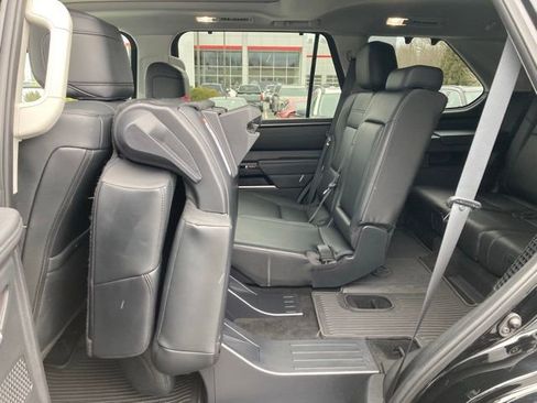 Used 2024 Toyota Sequoia Limited image 21