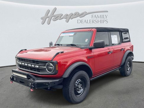 Used 2023 Ford Bronco Black Diamond image 35