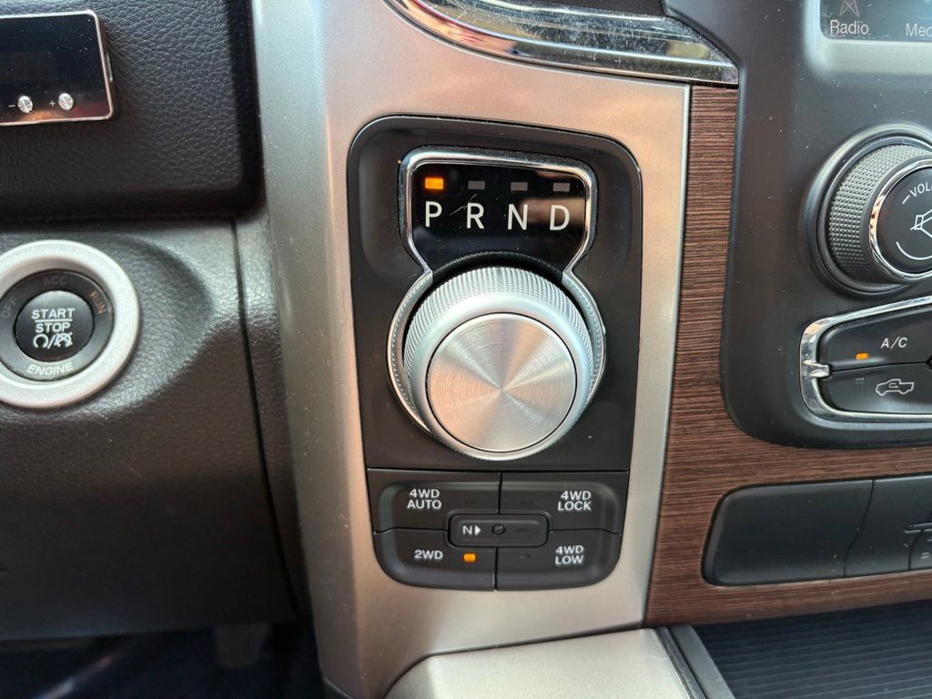 Used 2016 RAM 1500 Laramie w/ Convenience Group AWD/4WD image 22