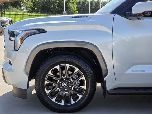 Used 2025 Toyota Sequoia Limited AWD/4WD image 6