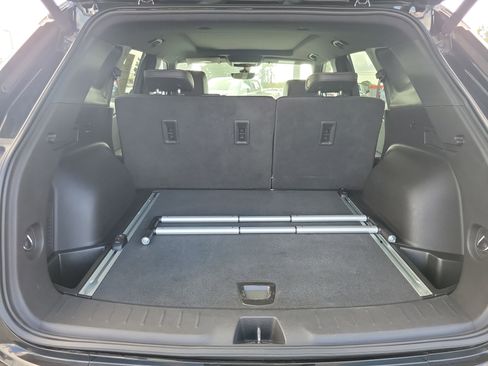 Used 2019 Chevrolet Blazer Premier w/ Sun and Wheels Package image 11