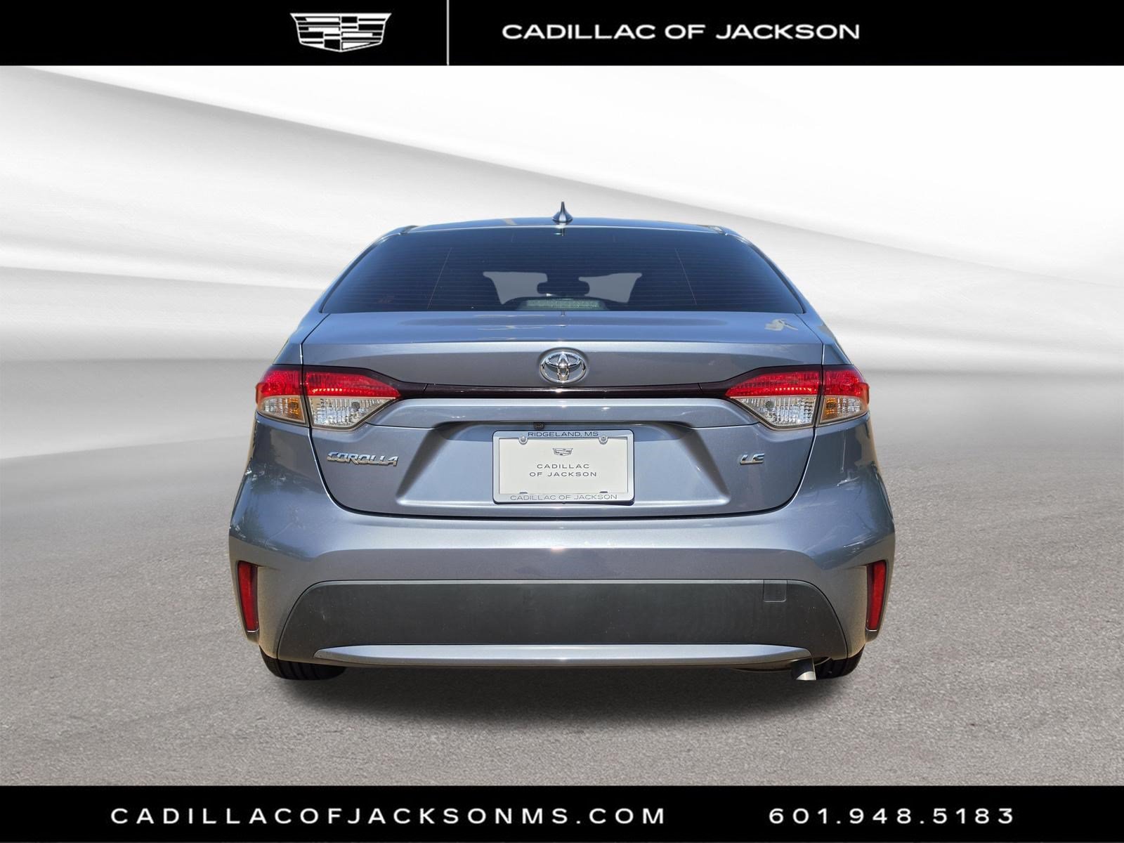 Used 2021 Toyota Corolla LE FWD image 4