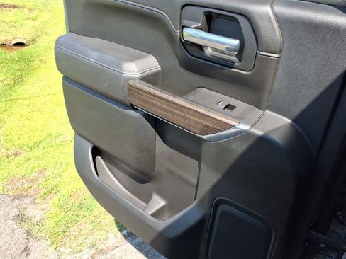Used 2021 Chevrolet Silverado 1500 RST w/ Convenience Package II AWD/4WD image 22