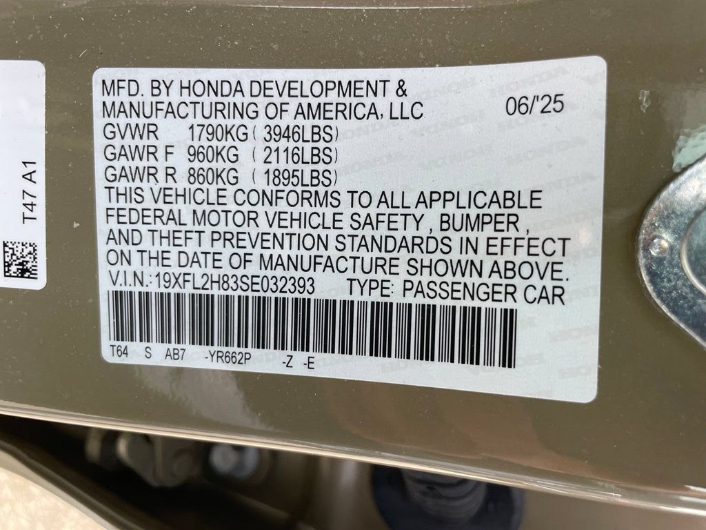 Used 2025 Honda Civic Sport image 32