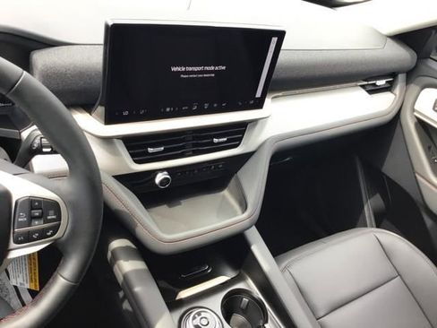 New 2025 Ford Explorer Active w/ Active Comfort Package image 17